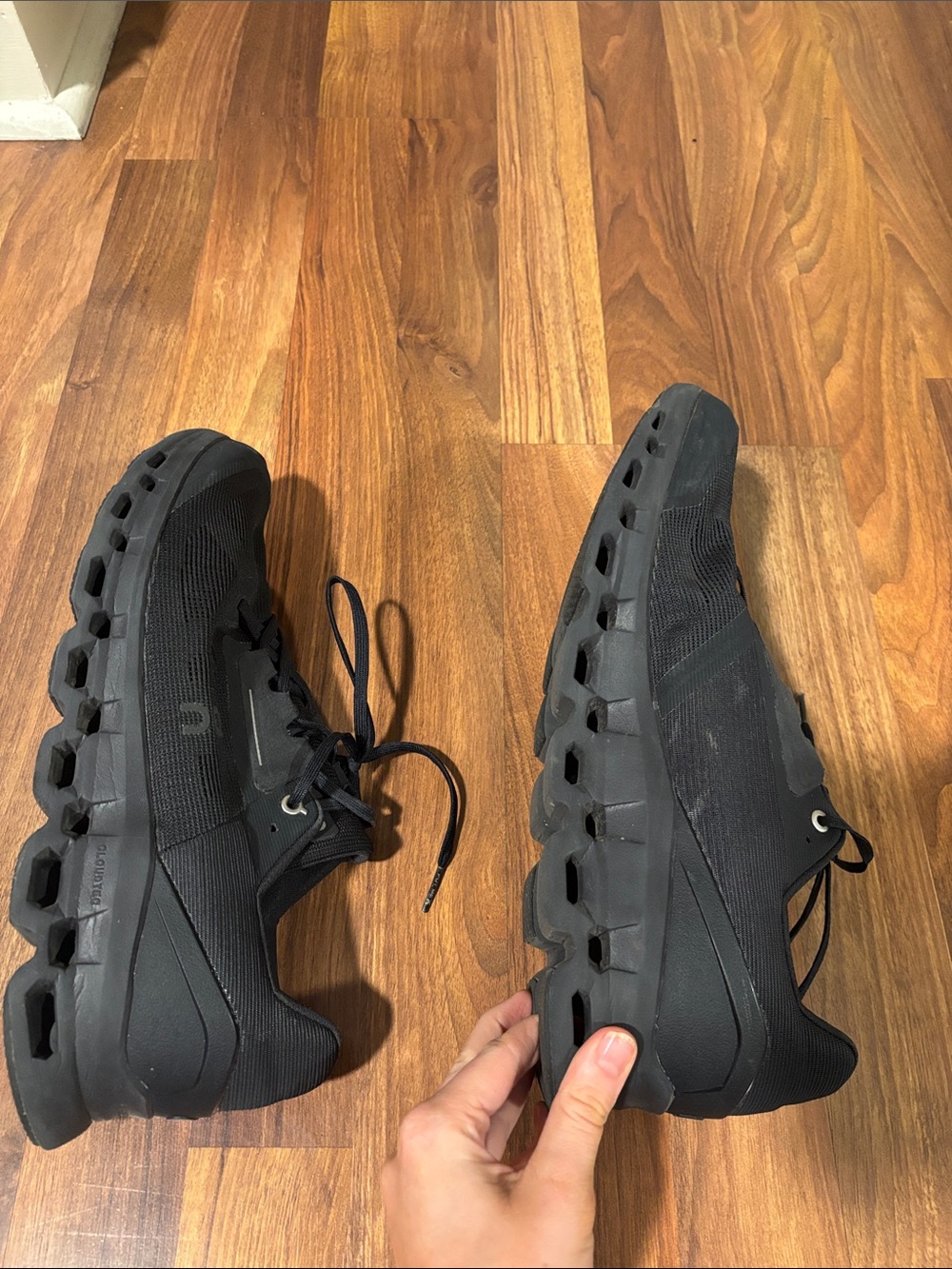 On Running Black Men's Athletic Running Sneakers | 12 - Picture 3 of 6